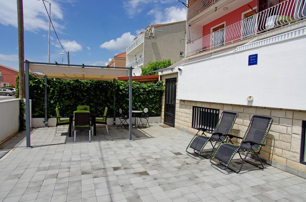 Apartments Armonia Подстрана Экстерьер фото