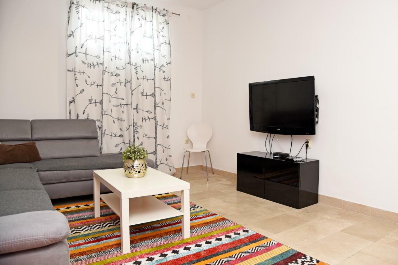 Apartments Armonia Подстрана Экстерьер фото